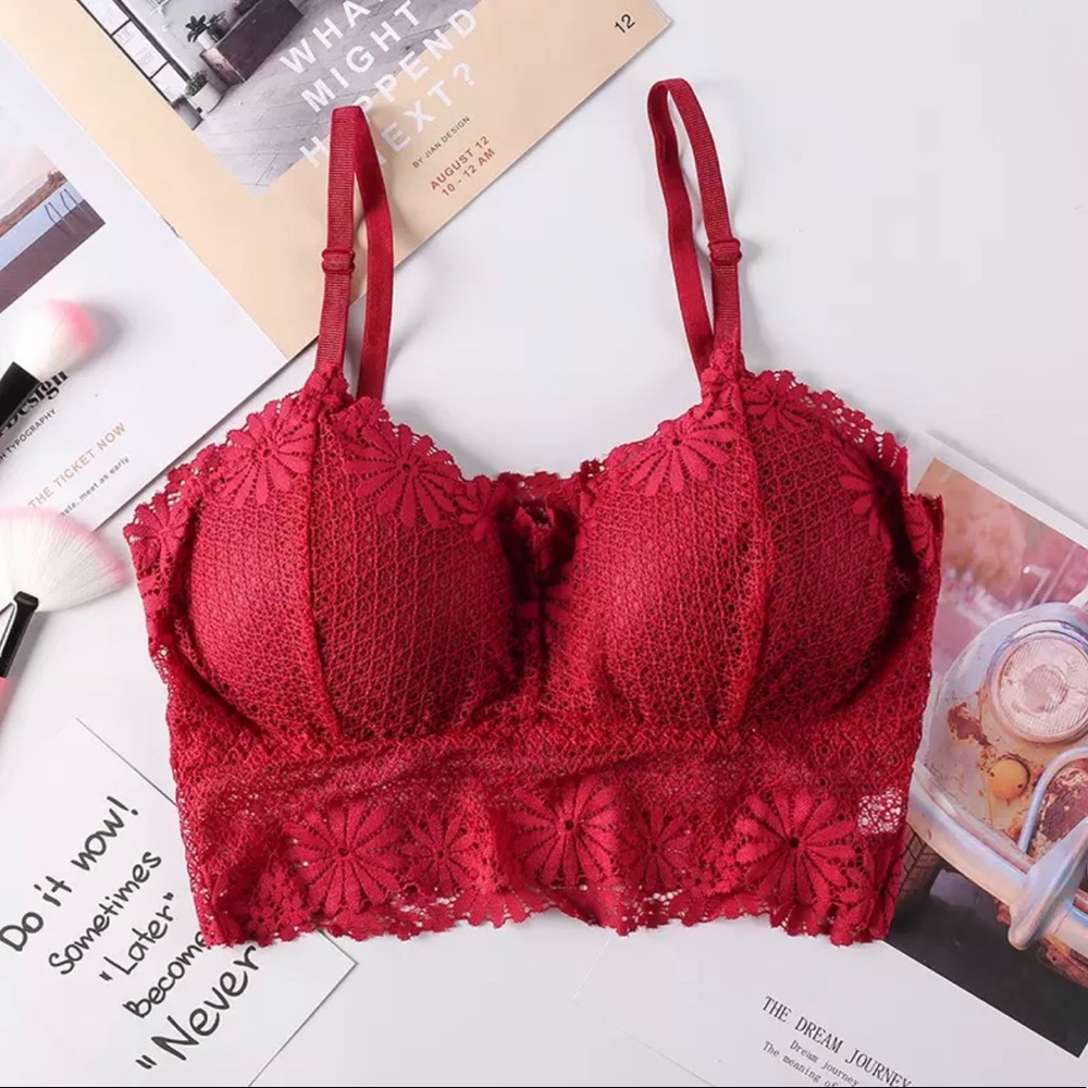 Seamless Lace Bralette Maroon
